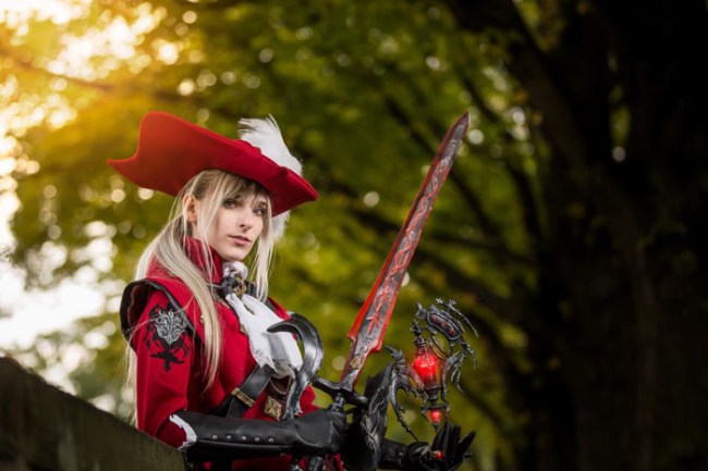 Red Mage FFXIV Cosplay - por Chezah