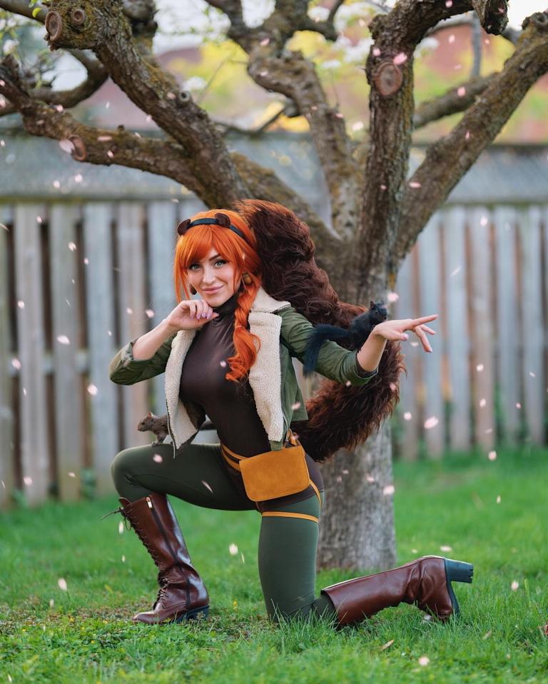 Squirrel Girl, Cosplay by Lisa Mancini