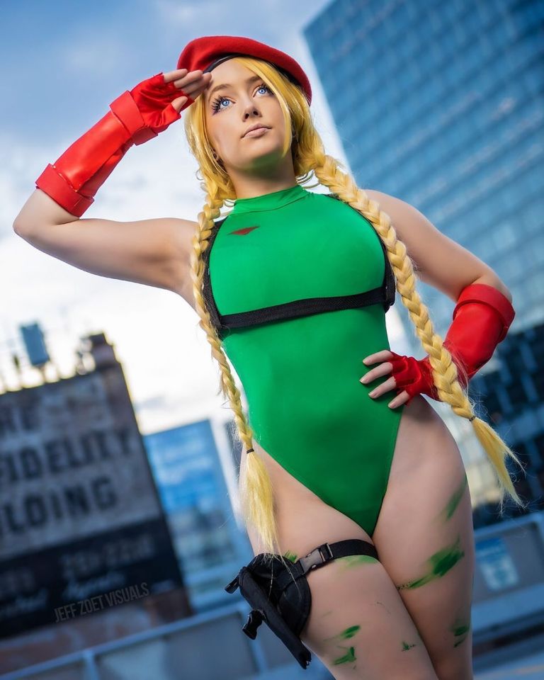 Cammy Cosplay por Silverr Foxx