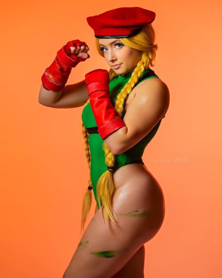 Cammy Cosplay por Silverr Foxx