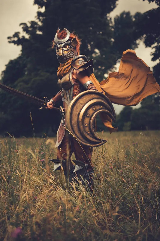 Khajiit cosplay por Lightning Cosplay