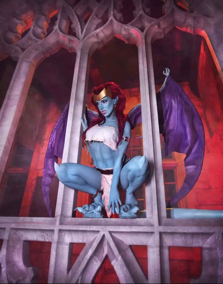 Demona cosplay por Gracie