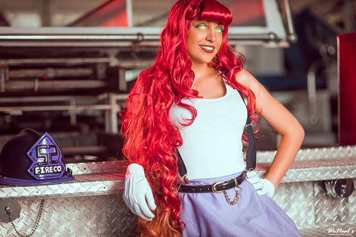 Starfire cosplay por Cassiopeia