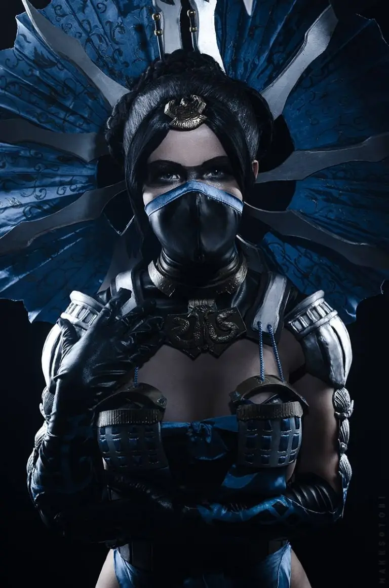 Kitana Cosplay