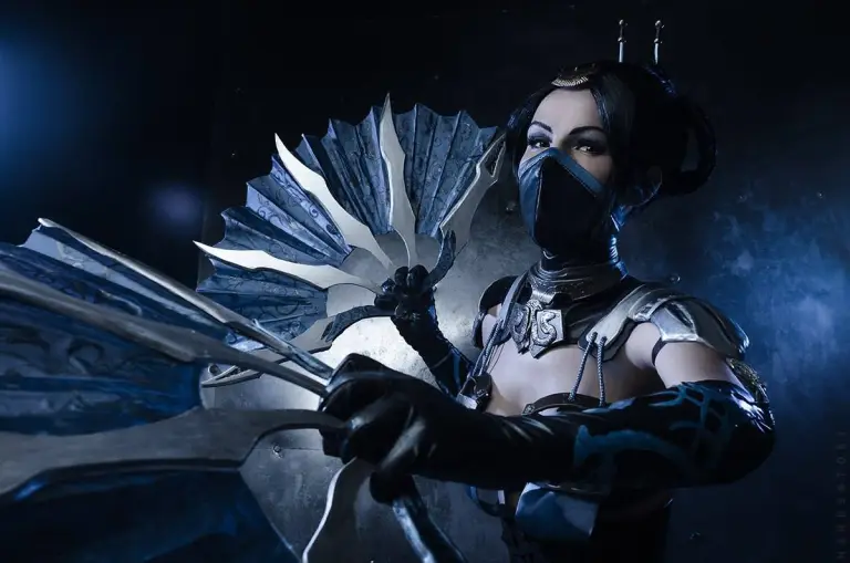 Kitana Cosplay