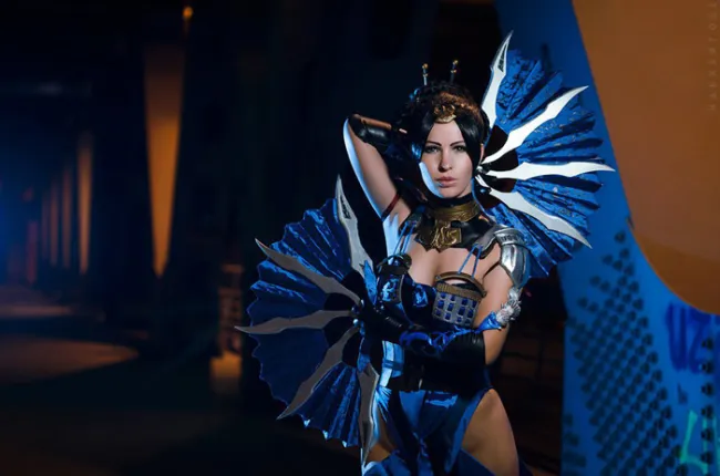 Kitana Cosplay