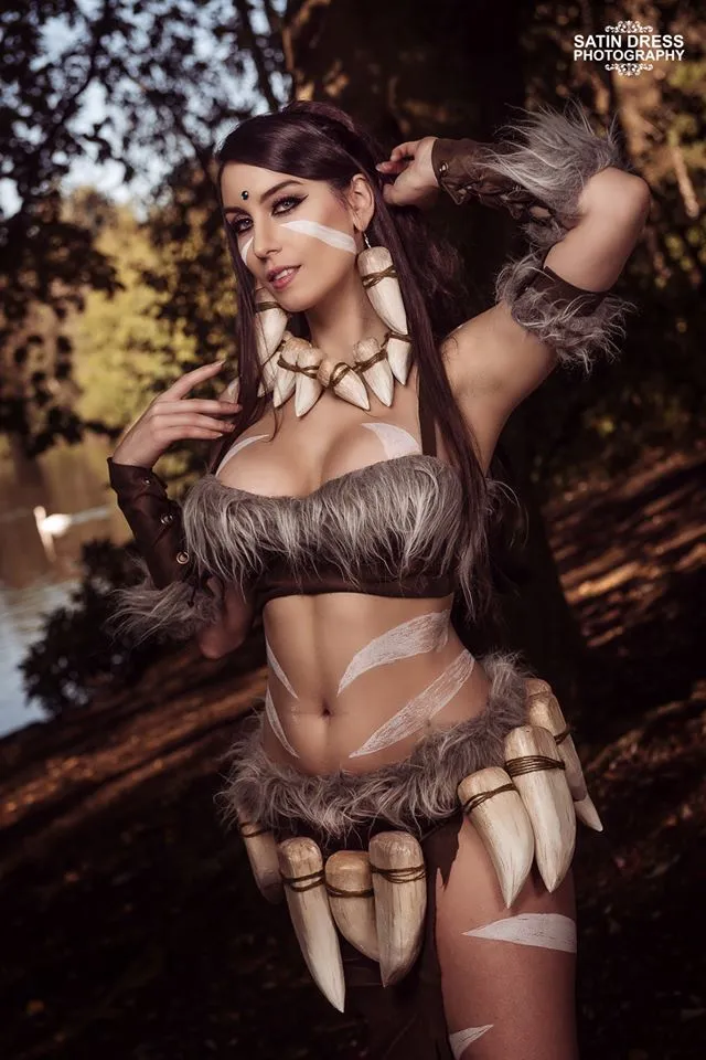 Nidalee cosplay por Giulietta Zawadzki