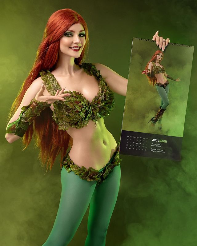 Hera Venenosa Poison Ivy cosplay por Mighty Racoon