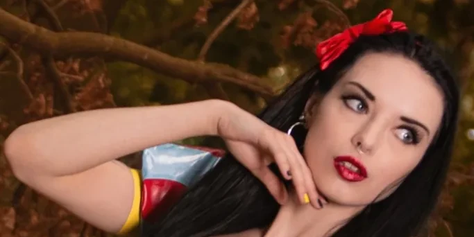 Branca de Neve Cosplay