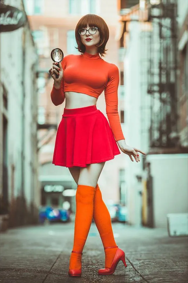 Velma cosplay por Ashlynne Dae