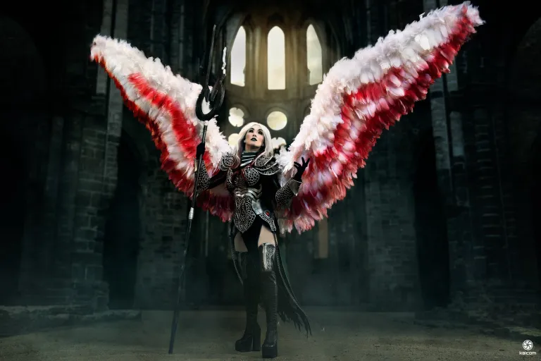 Avacyn, a Purificadora cosplay por Kaliopey