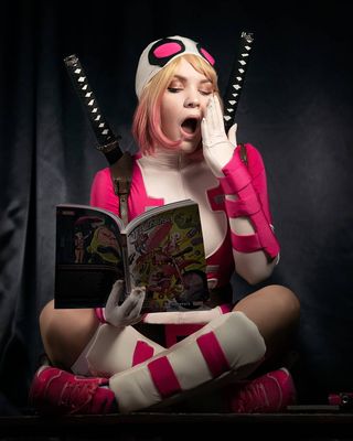 Gwenpool cosplay por Freakessa