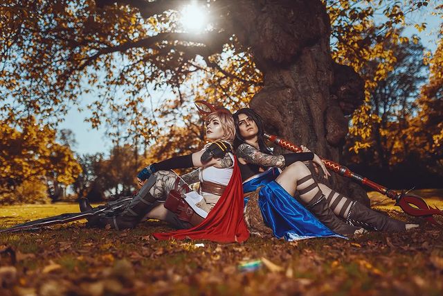 Fang and Lightning cosplay