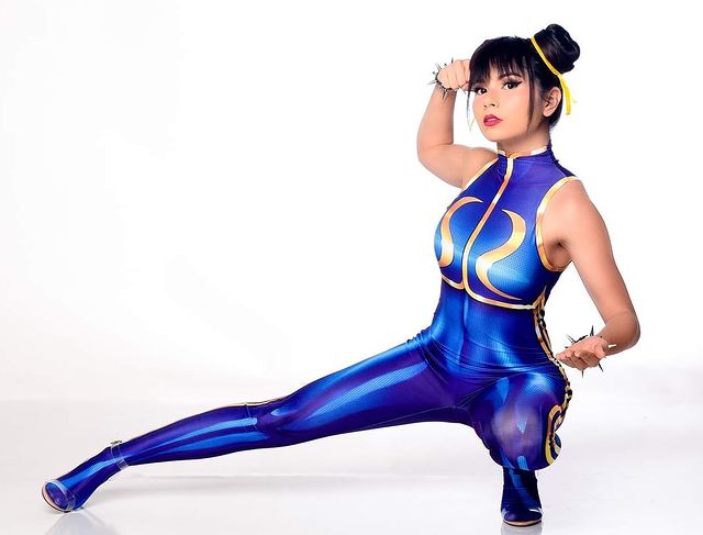 Chun-Li cosplay por Paris Cosplay