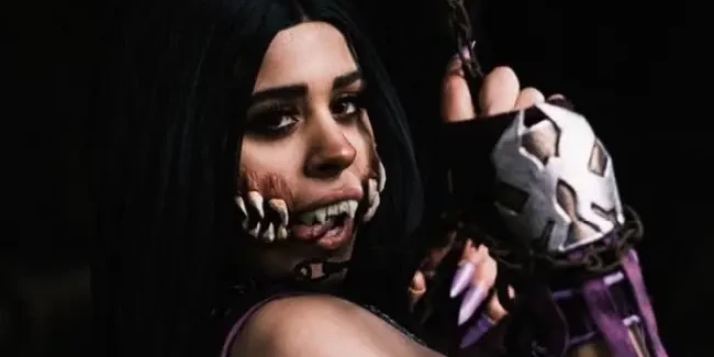 Mileena Cosplay