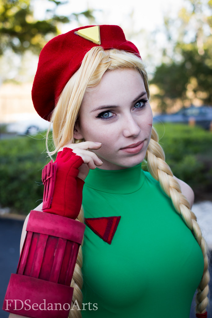 Cammy cosplay por Starbuxx