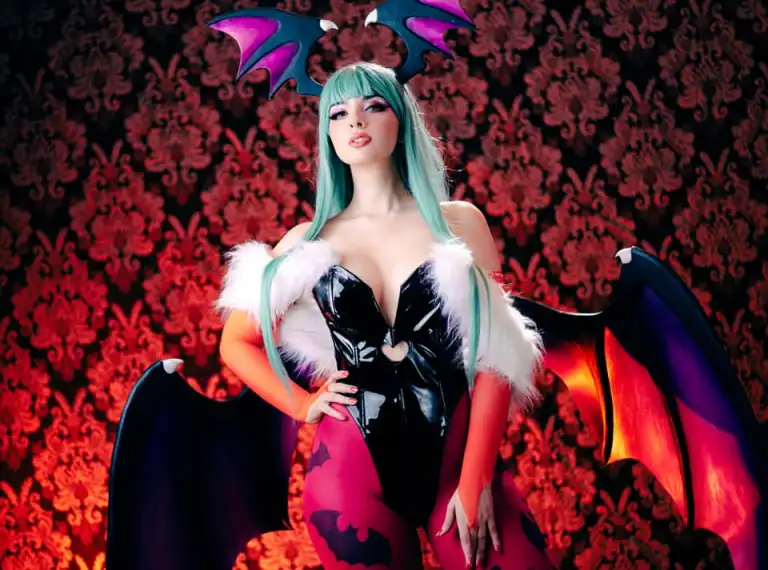 Morrigan cosplay por Valentina Kryp