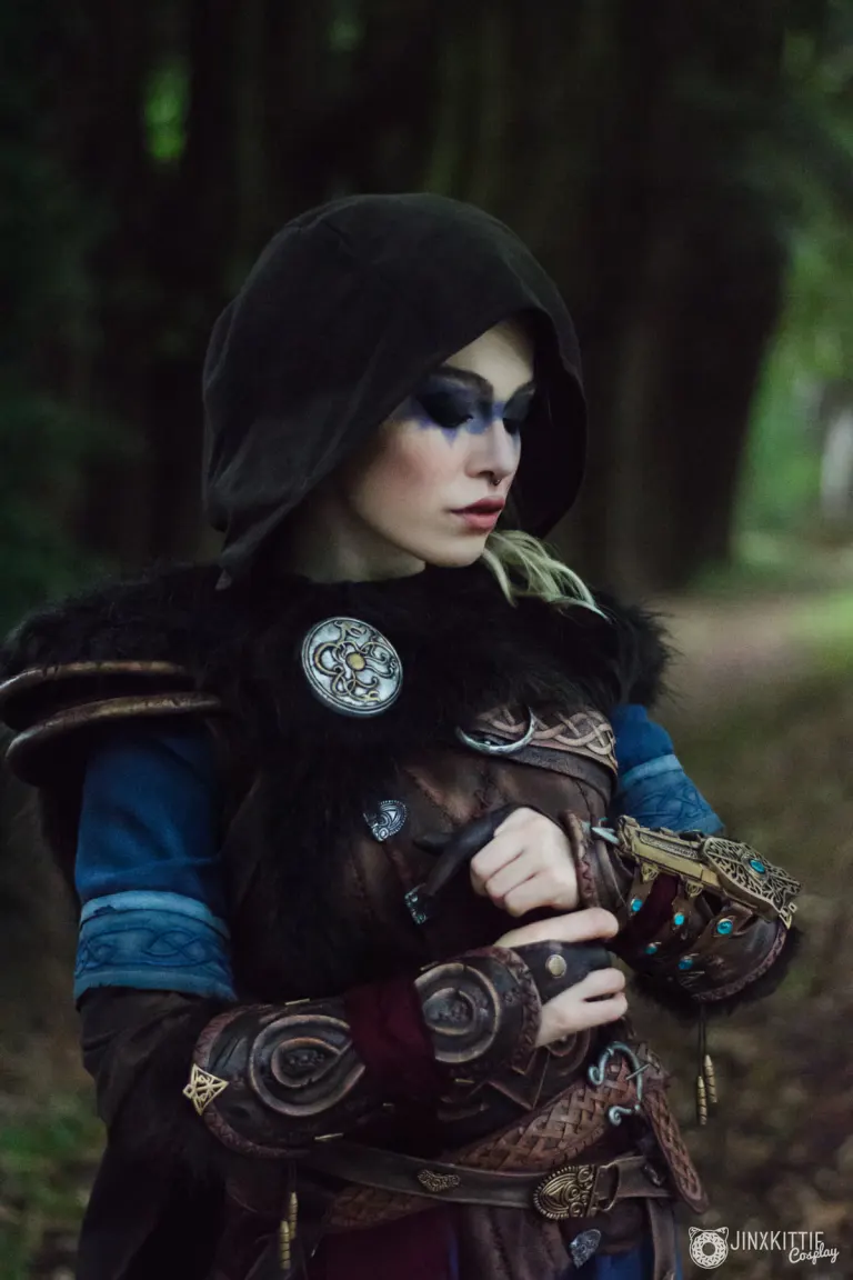 Eivor Assassins Creed Valhalla cosplay por Jinxie