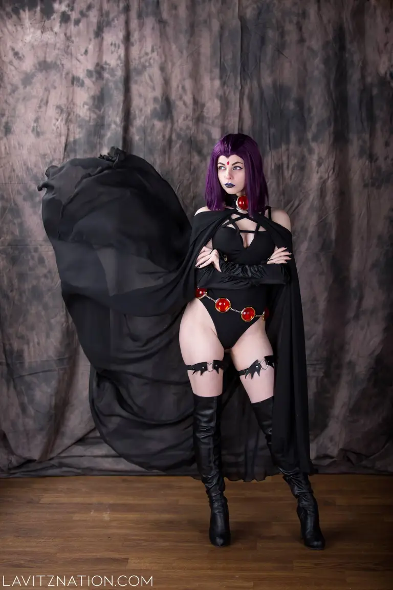 Ravena cosplay gótico