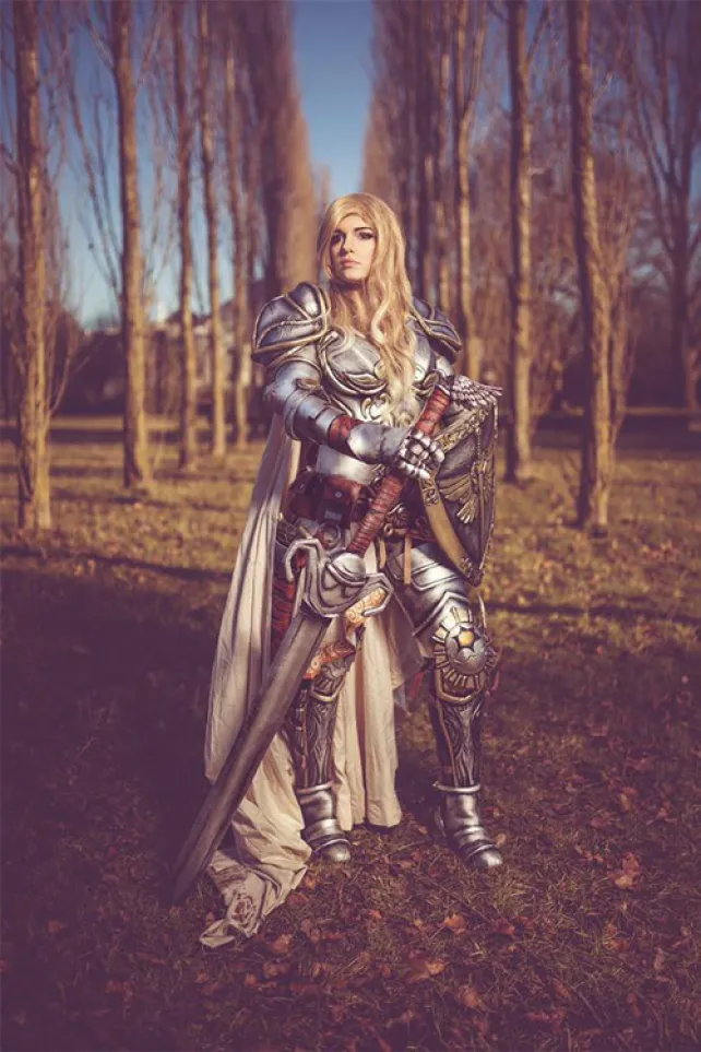 Anjo Serra Magic The Gathering cosplay por Lara Wegenaer