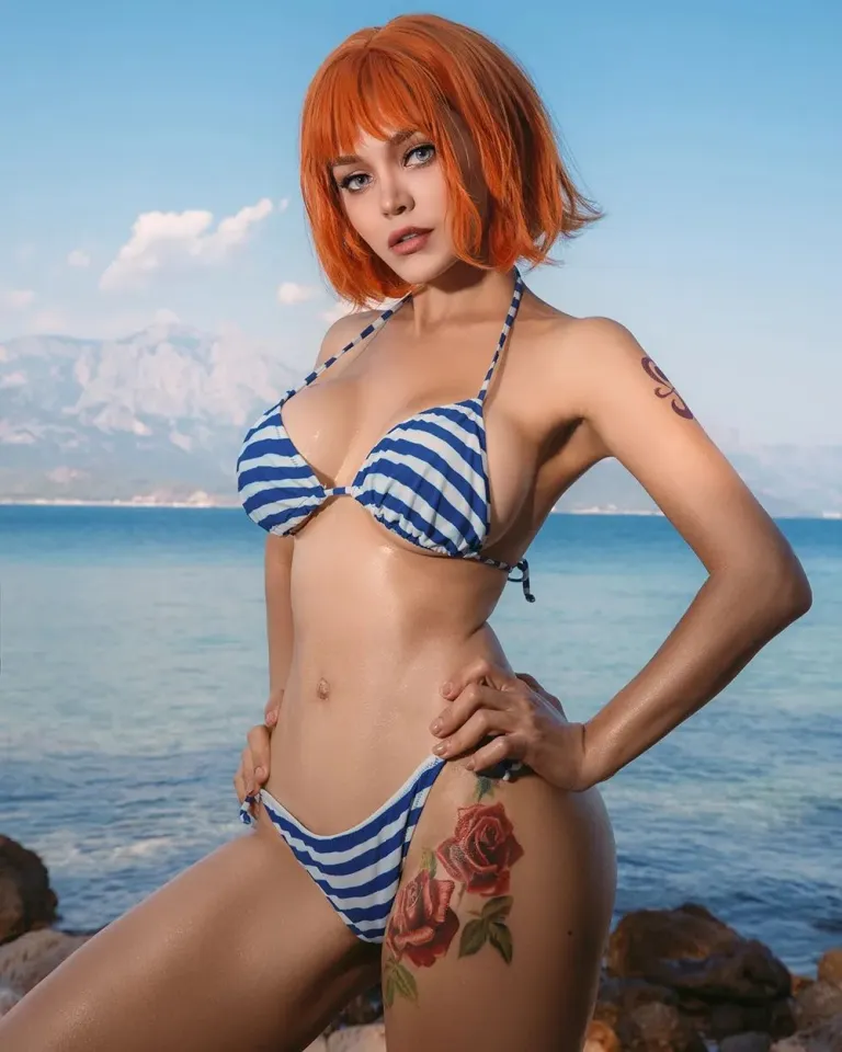 Nami One Piece cosplay por Kalinka Fox