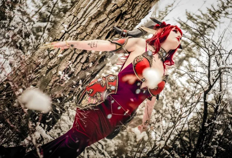 Alexstrasza World of Warcraft cosplay by Adrestia