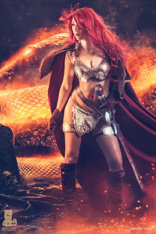 Red Sonja - cosplay por Jenifer Ann