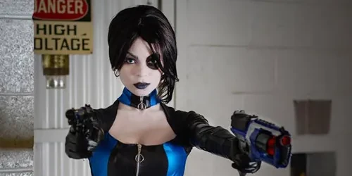 Domino cosplay