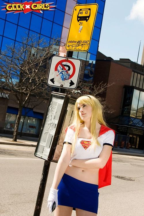 Supergirl cosplay por Amaleight