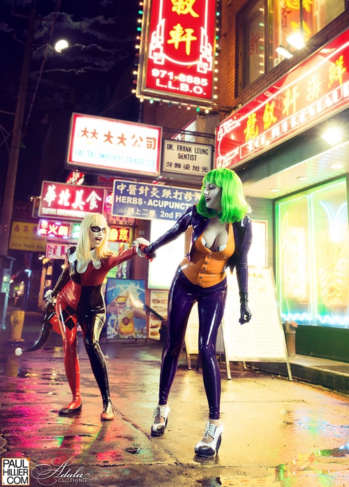 Coringa e Harley Quinn Cosplay por The Nerdy Stripper e Vudu Juju