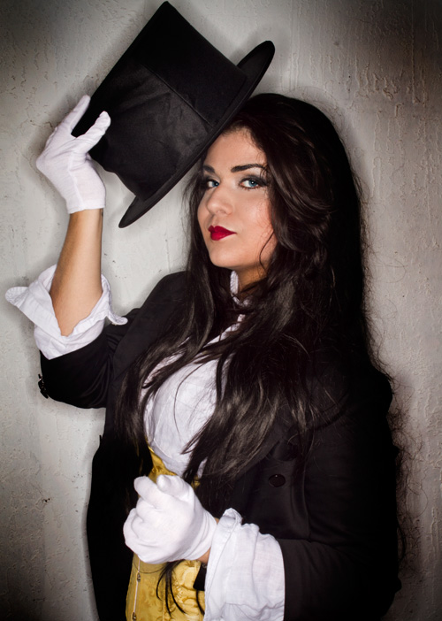 Zatanna cosplay por Lola Marie