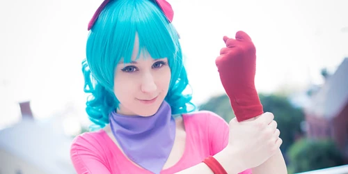 Bulma Cosplay