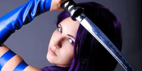 Psylocke cosplay