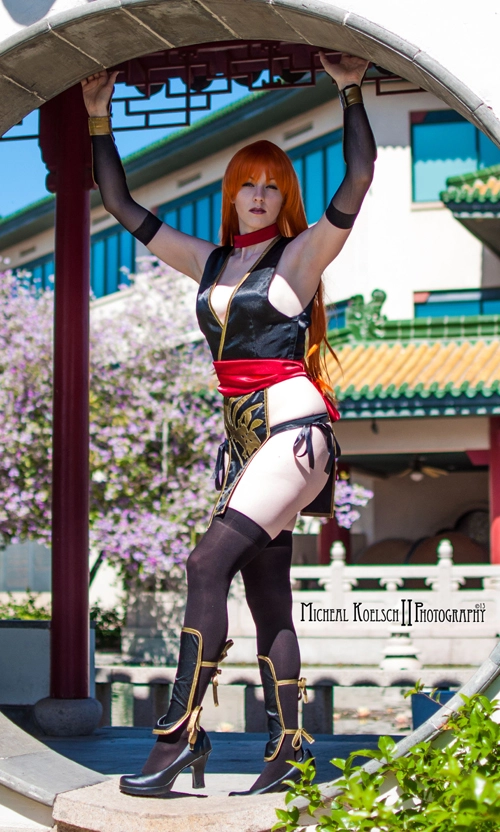 Kasumi - cosplay por Cheyenne Rayne