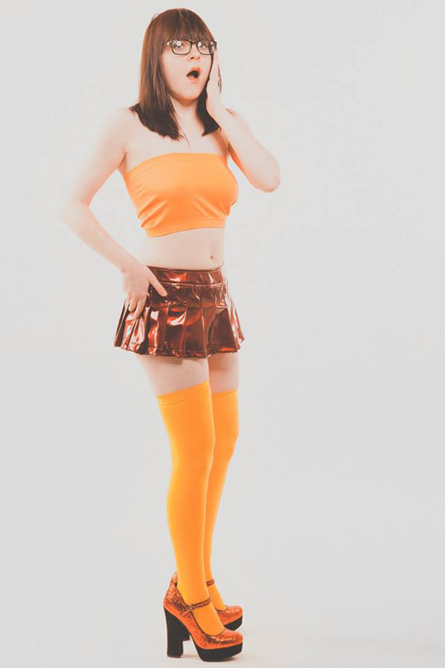 Velma cosplay por Casey Murray