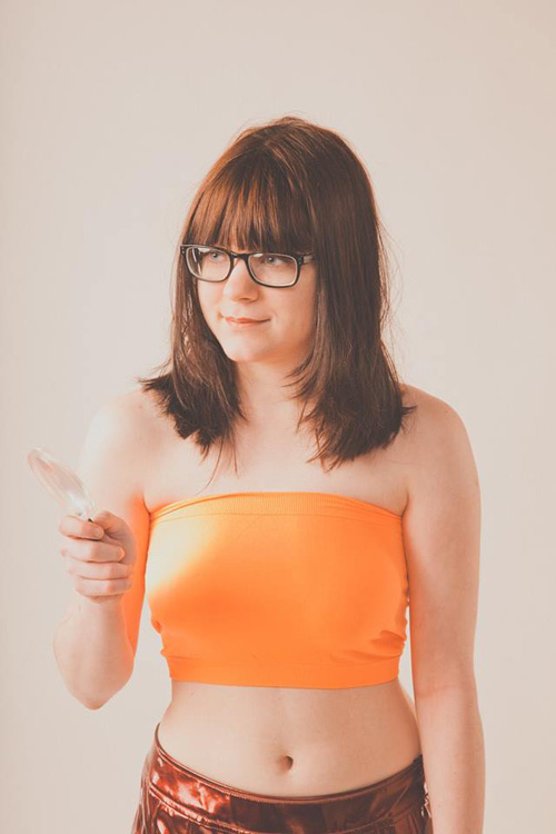 Velma cosplay por Casey Murray