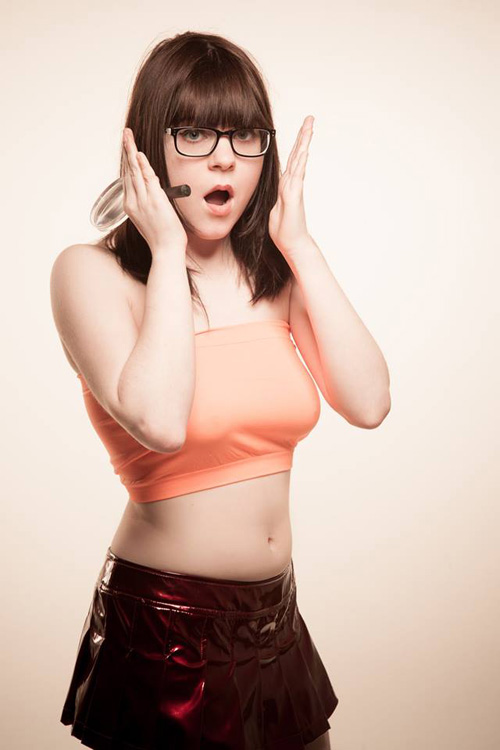 Velma cosplay por Casey Murray