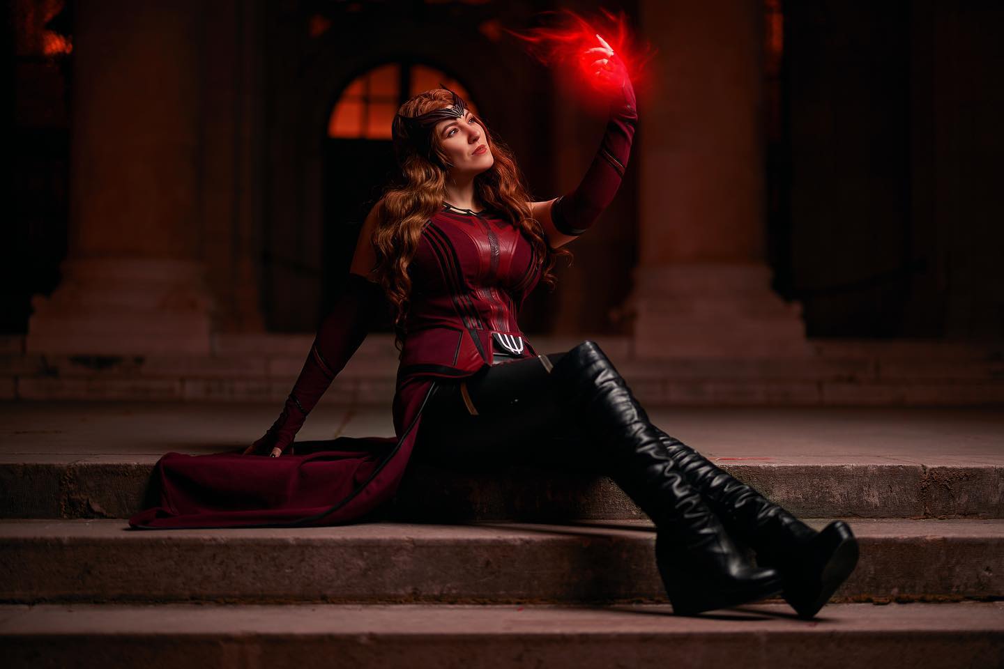 Feiticeira Escarlate - cosplay por Just Away Kitty