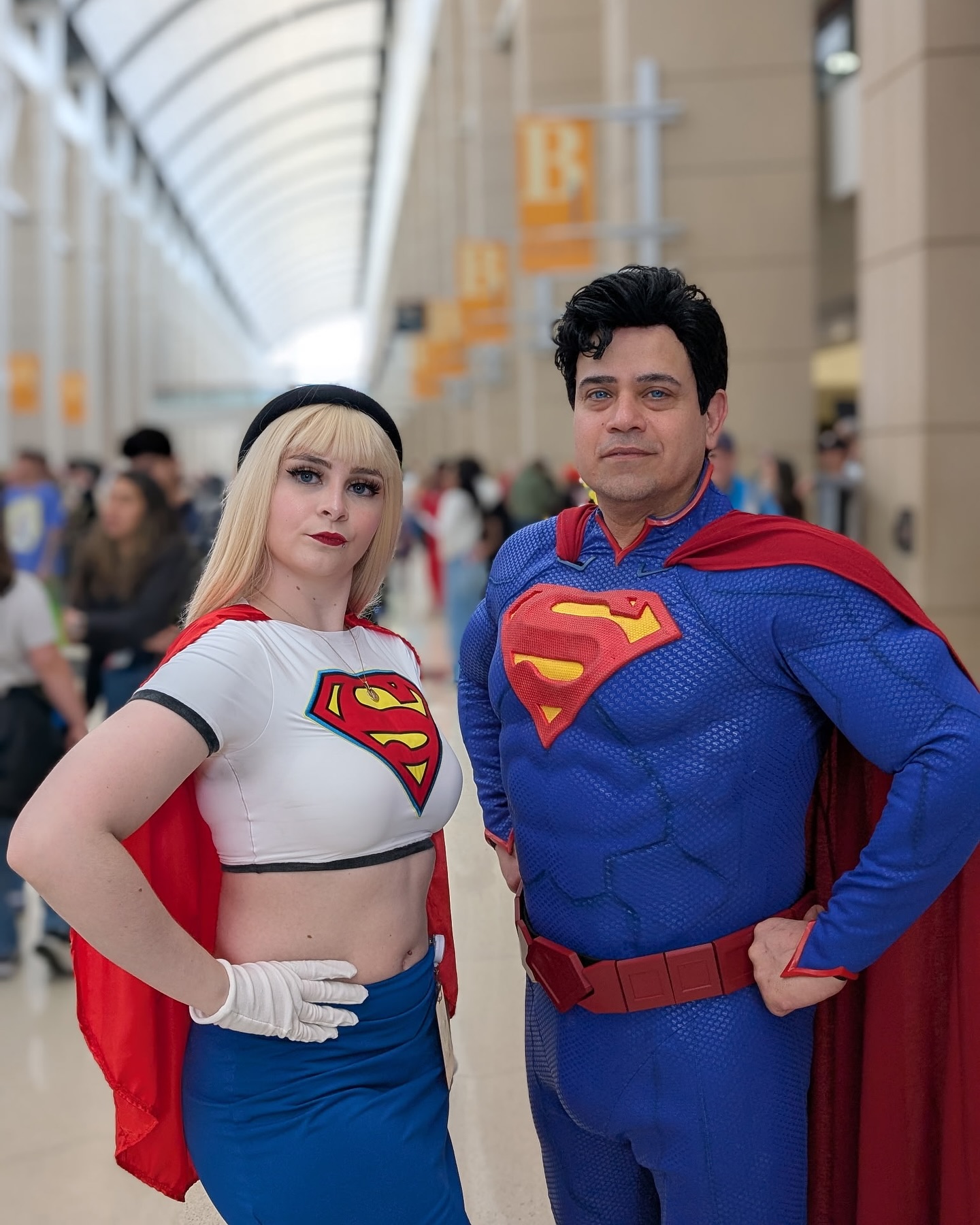 Supergirl e Superman - cosplay  por Clear Heart