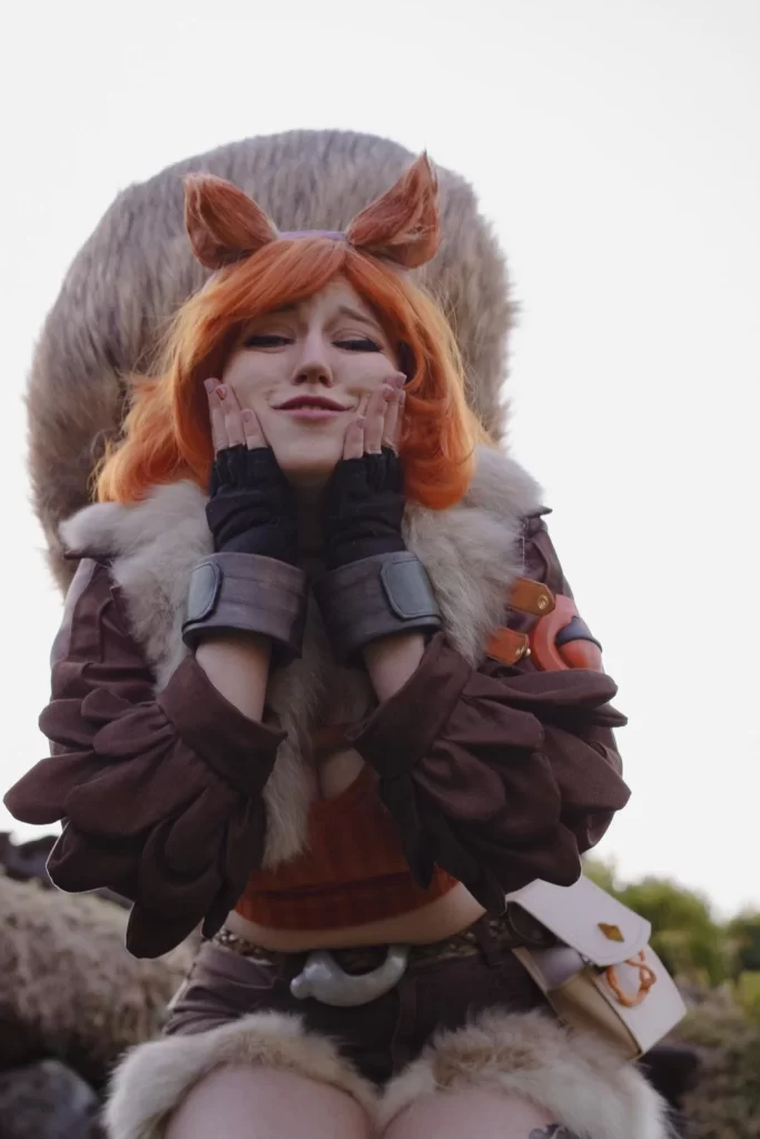 Garota Esquilo cosplay por Cute n Cursed