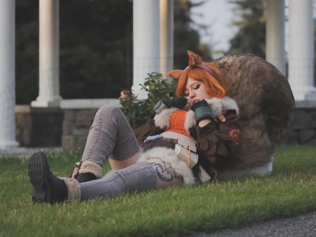 Garota Esquilo cosplay por Cute n Cursed