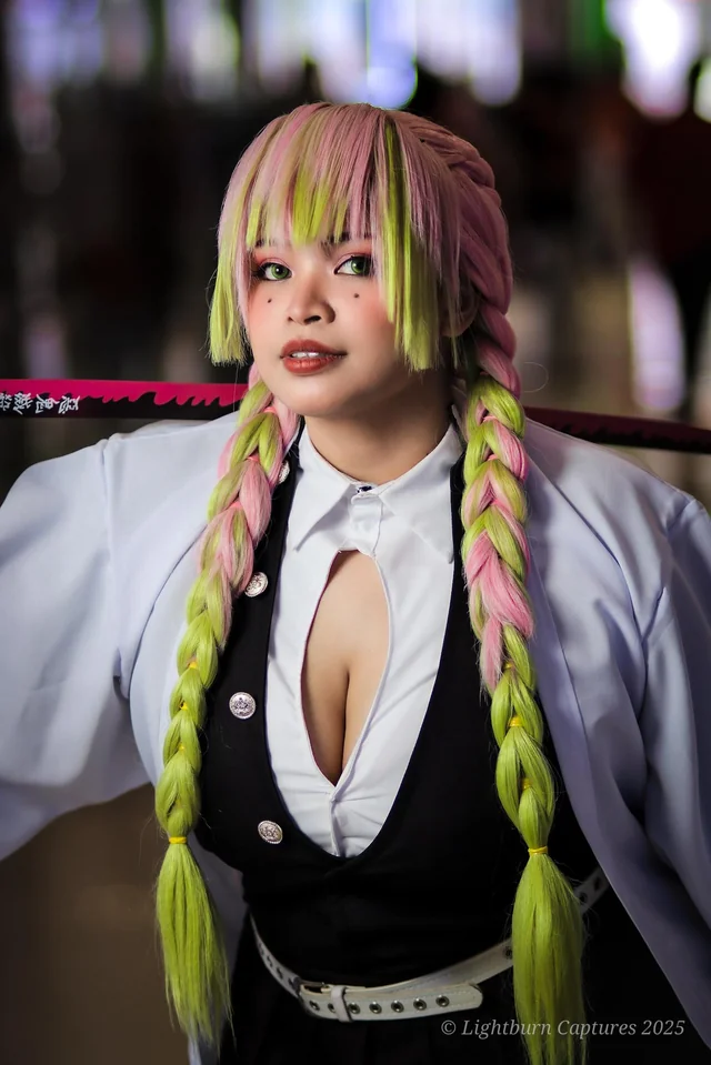 Mitsuri Kanjo cosplay por Xeivenn cosplay