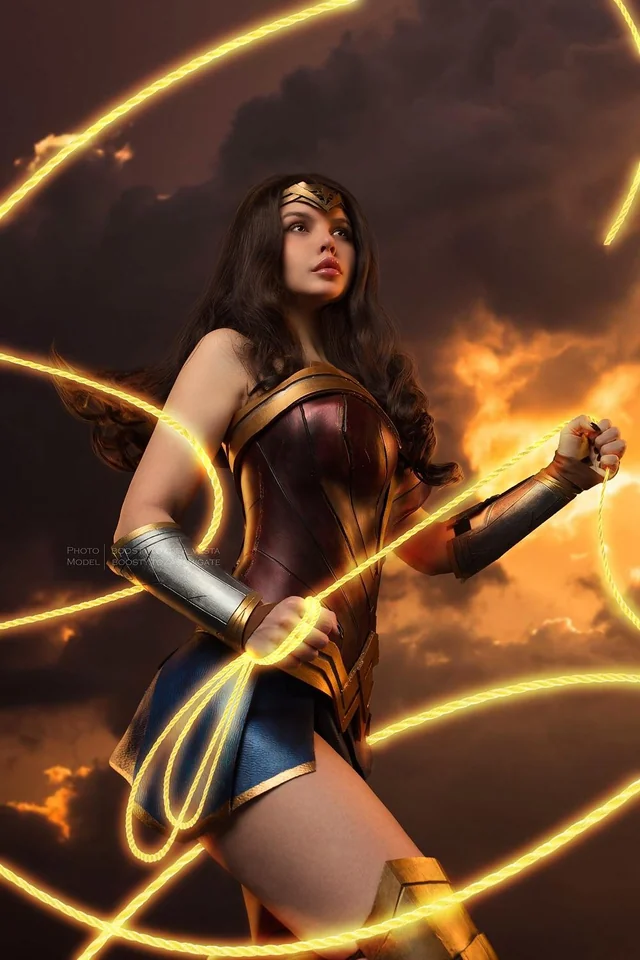 Mulher Maravilha - cosplay por asamigate