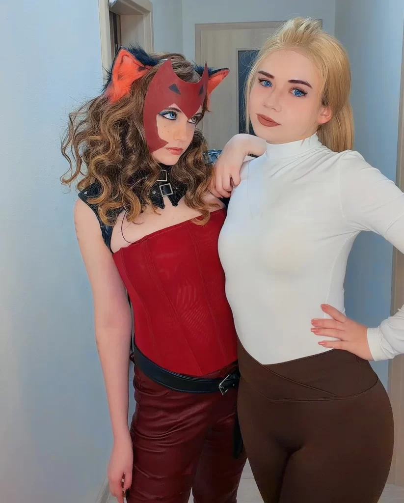She-Ra e Felina cosplay
