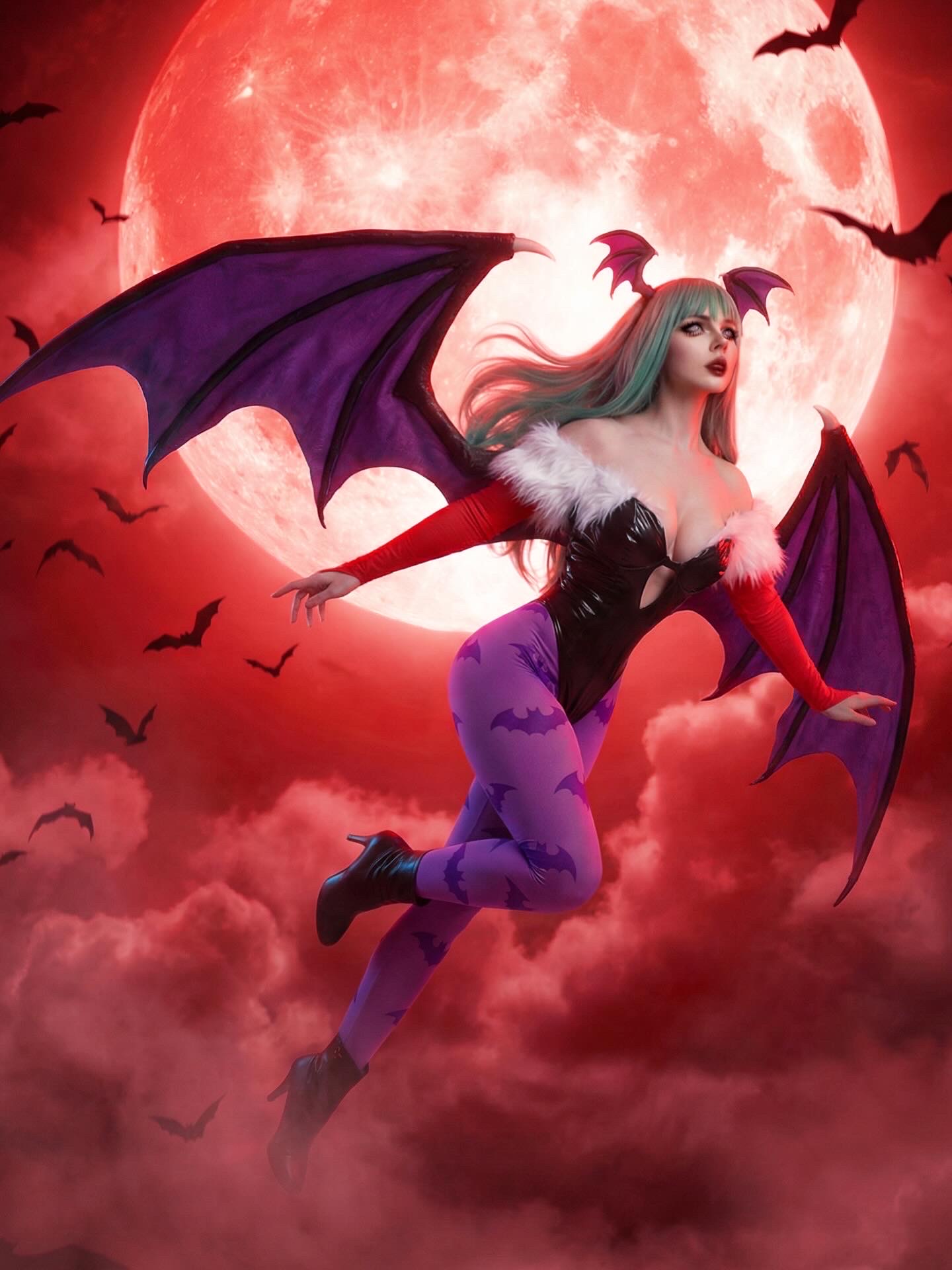 Morrigan Aensland (Dark Stalkers) – cosplay por Elvira Trepovici