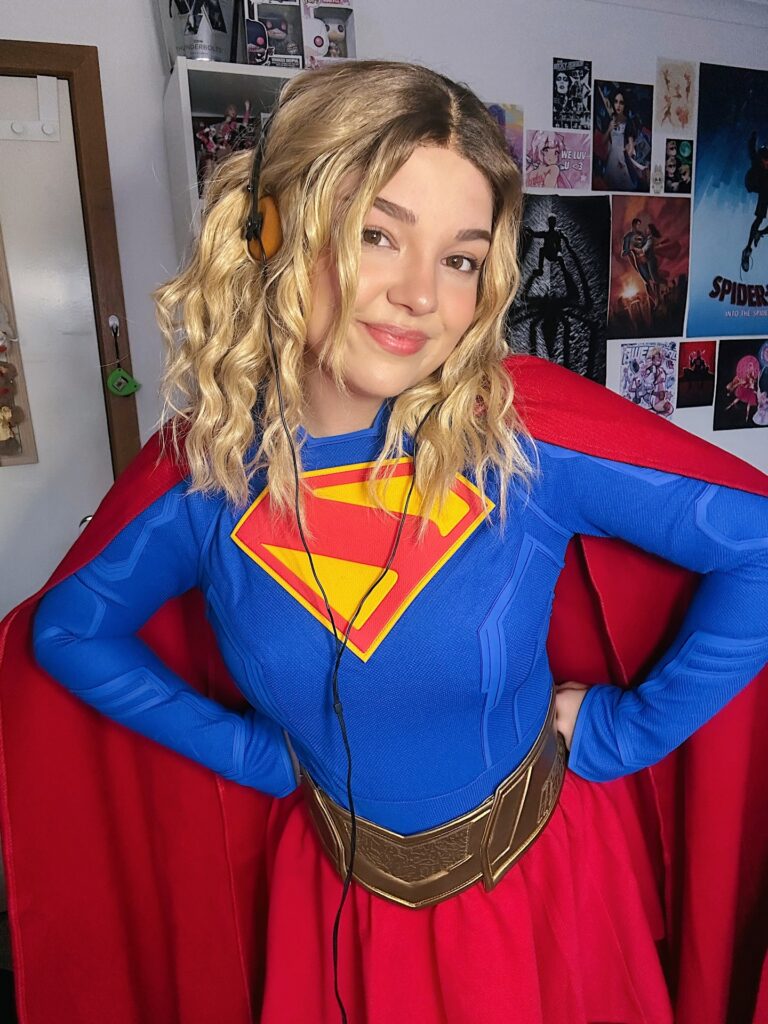 Supergirl - cosplay por Gracelyn