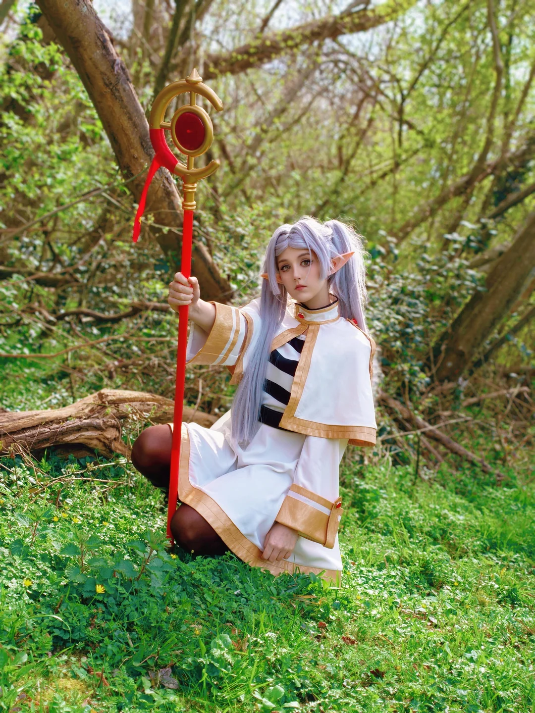 Frieren - cosplayer por Mira-Mira