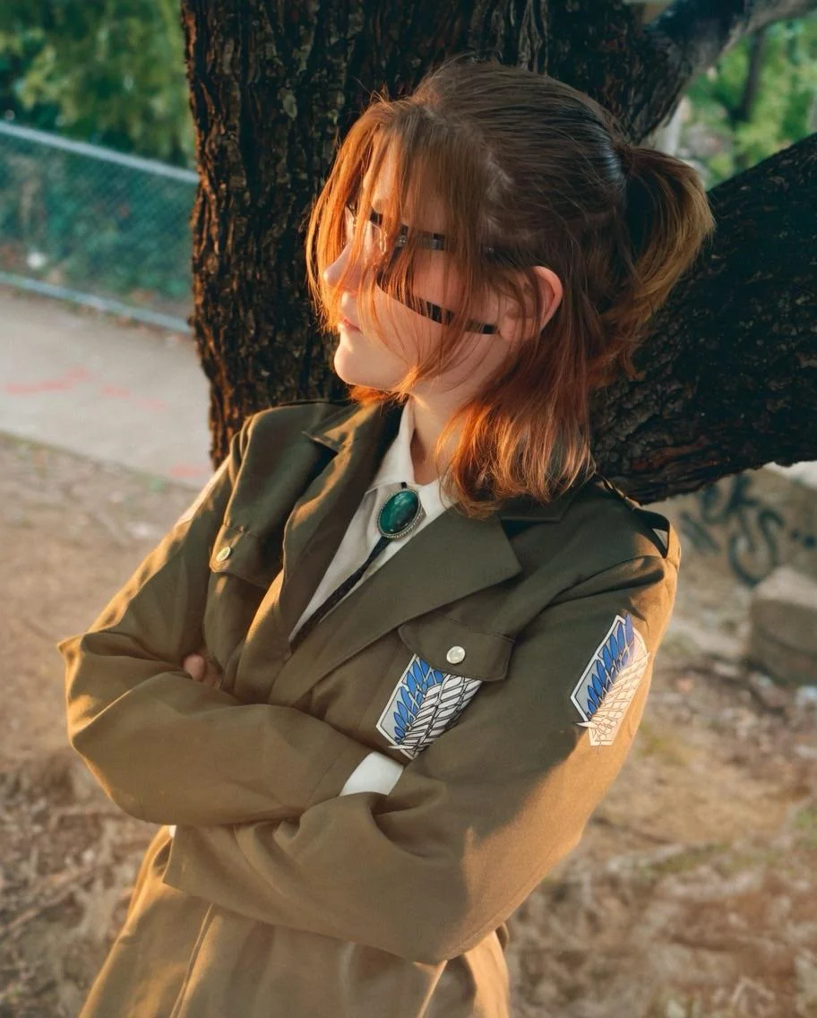 Hange Zoe (Attack on Titan) - cosplay por Theuglyzebra