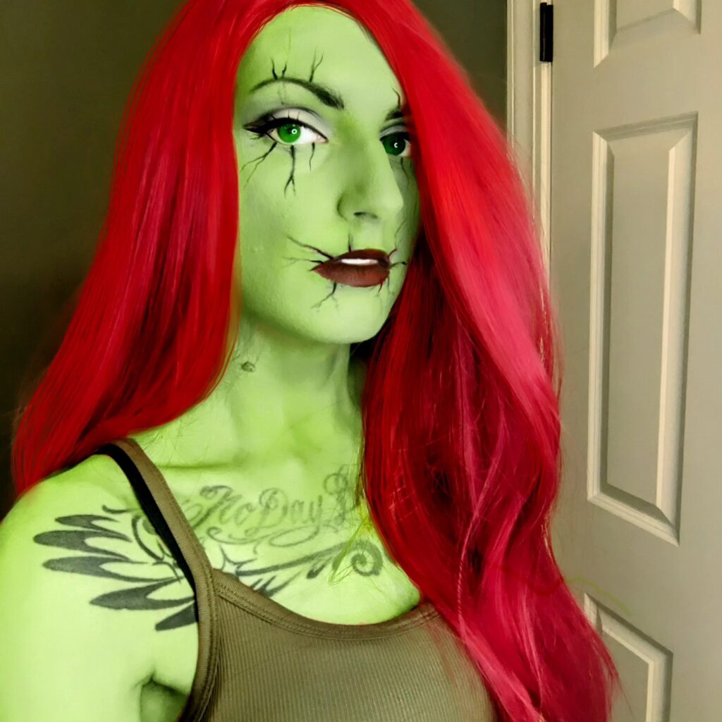 Hera Venenosa - cosplay por Schayne