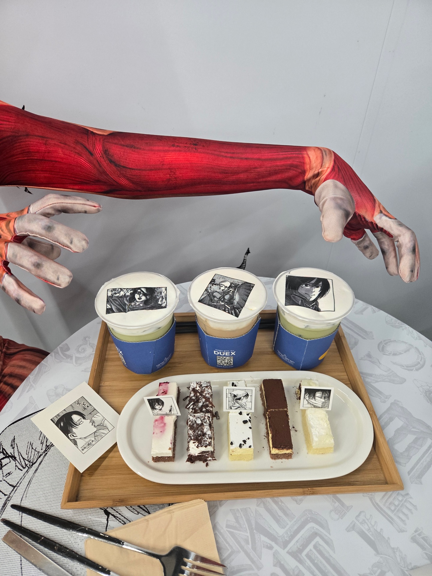 Titã Fêmea - por Fresa Berry Cosplay